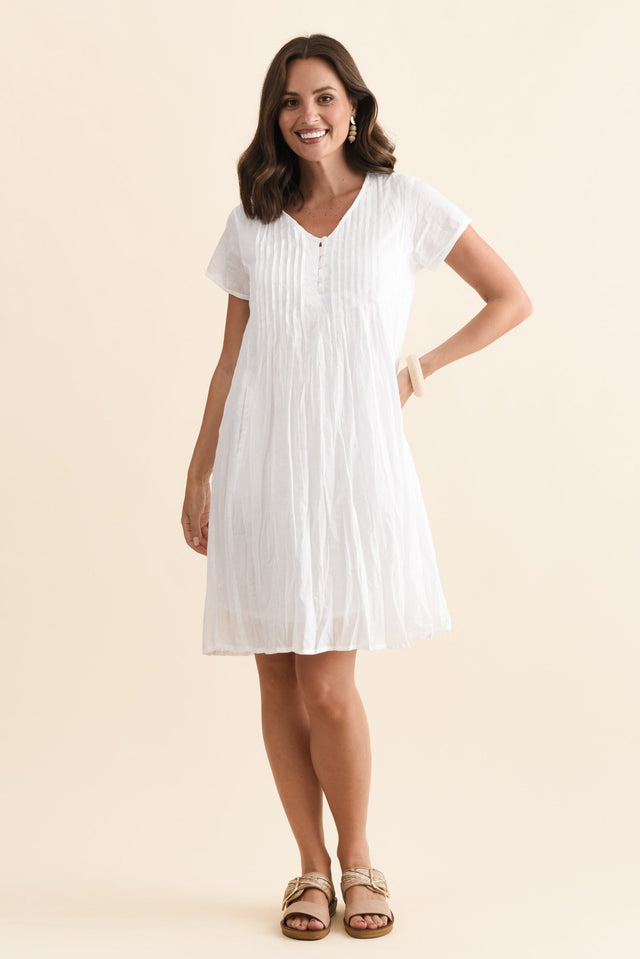 Sabina White Crinkle Cotton Dress,Brunette model,alt text|model:MJ