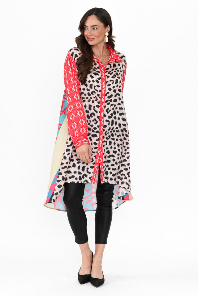 Samantha Pink Leopard Tunic,Brunette model,alt text|model:Elouise