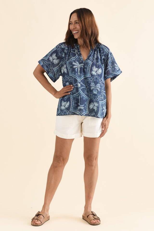 Sanalia Blue Palm Cotton Top,Full Body,Brunette model,alt text|model:Cara image 2