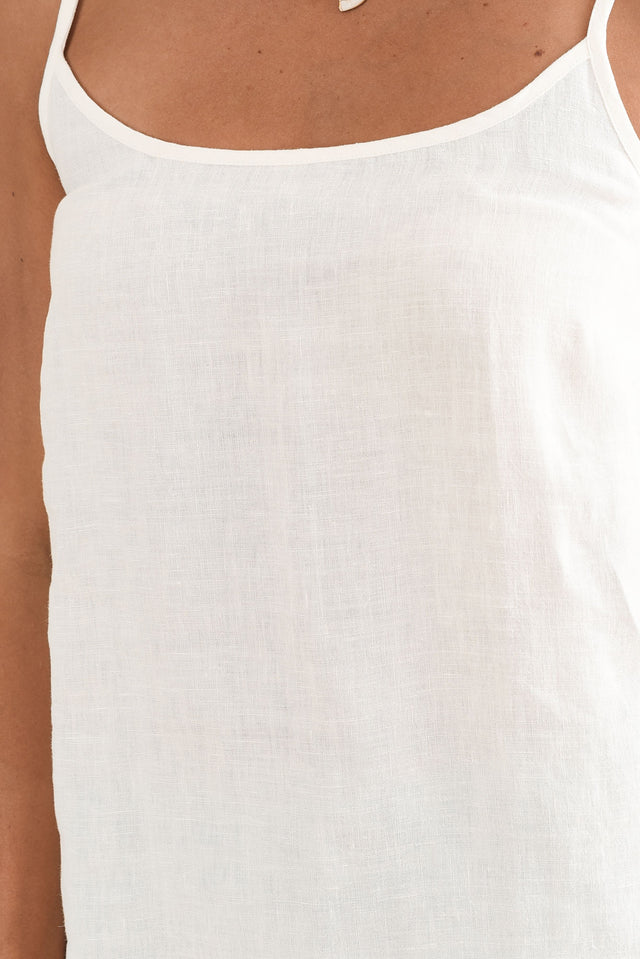 Sarina White Linen Cami,Detail,Brunette model,alt text|model:Brontie image 5