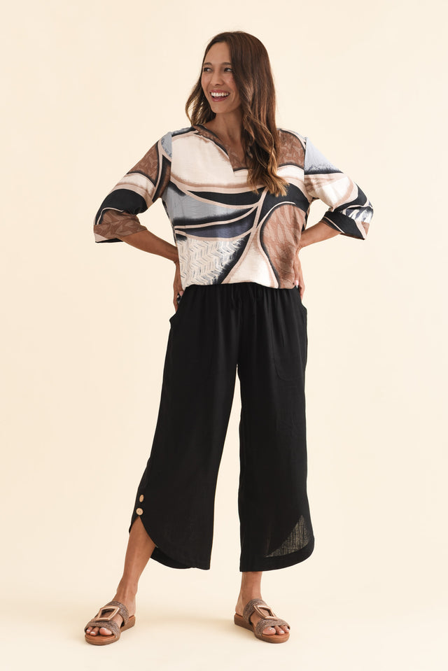 alt text|model:Cara image 7