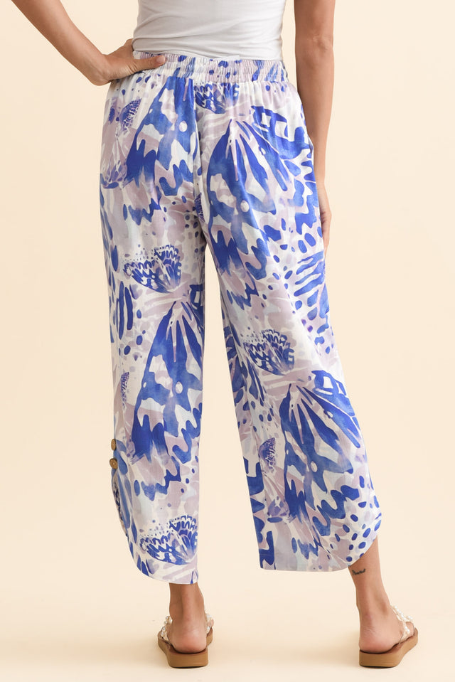 alt text|model:Brontie image 4