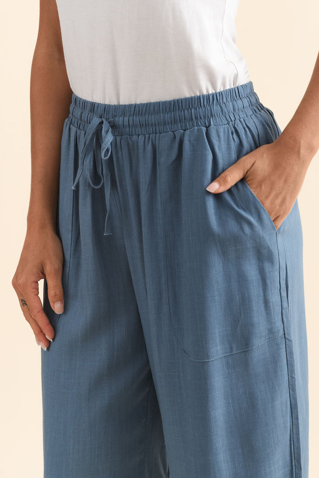 alt text|model:Brontie image 6