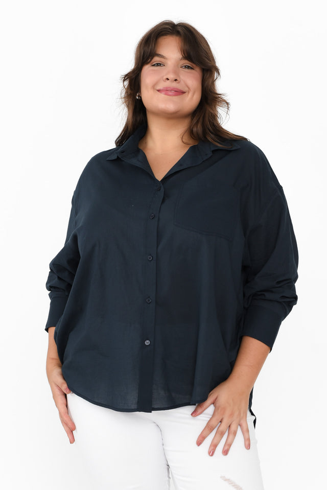 plus-size,curve-tops,plus-size-sleeved-tops,plus-size-shirts,alt text|model:Gabby image 12