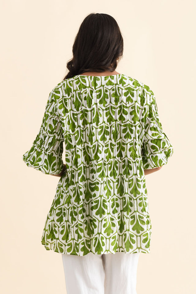 alt text|model:Brontie image 6