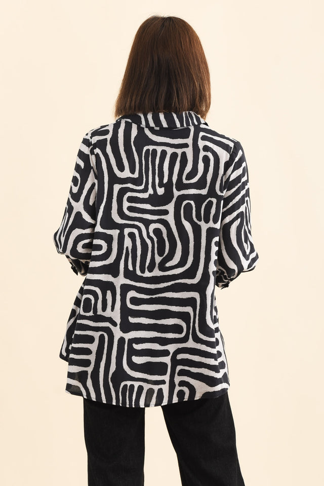 Shanae Black Abstract Collared Shirt,Brunette model,alt text|model:Cara image 6