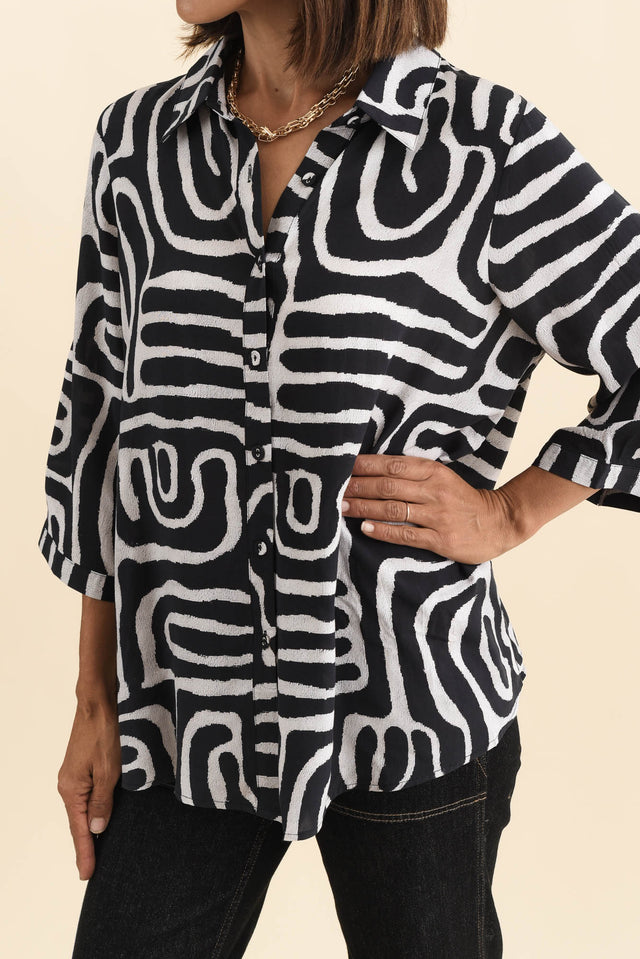 Shanae Black Abstract Collared Shirt,Brunette model,alt text|model:Cara image 7