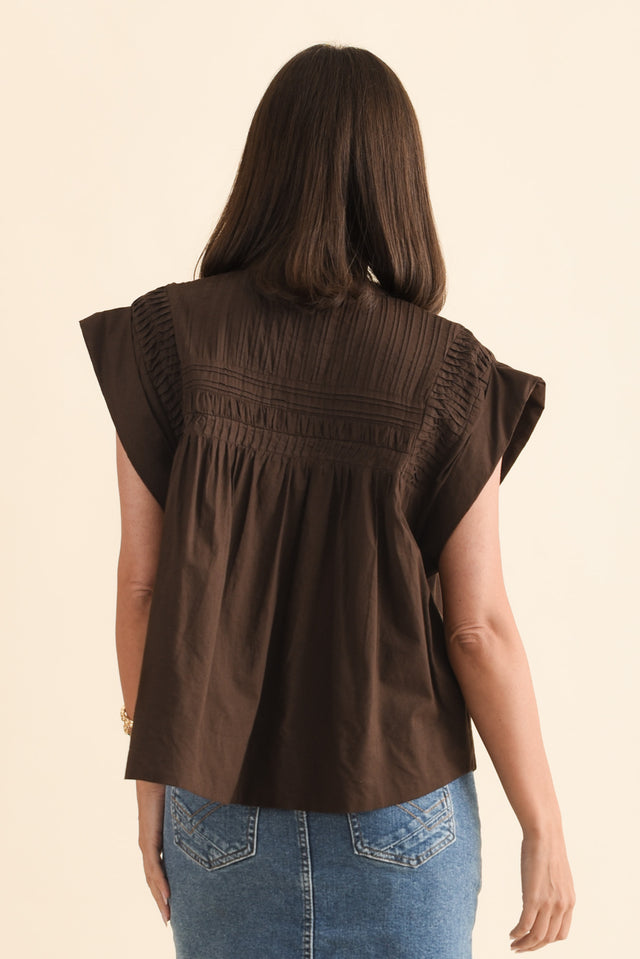 alt text|model:MJ image 5