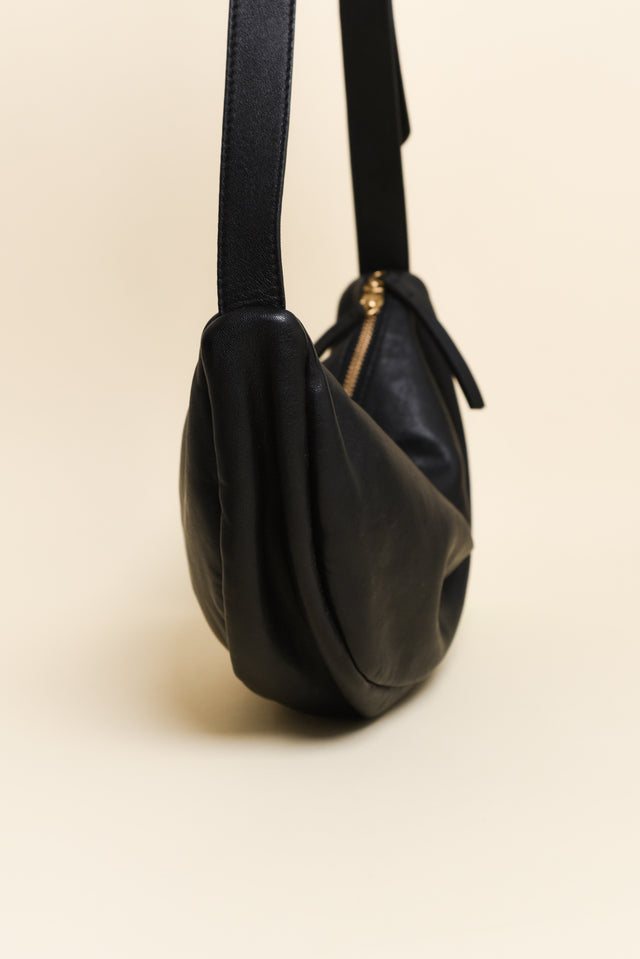 Shasta Black Leather Sling Bag image 2