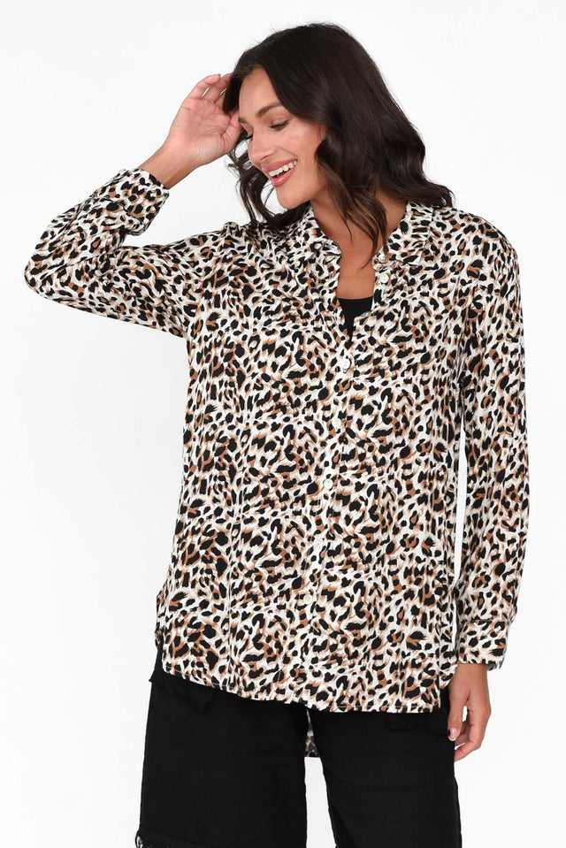 Shavonne Brown Leopard Collared Shirt neckline_V Neck  alt text|model:Brontie;wearing:XS