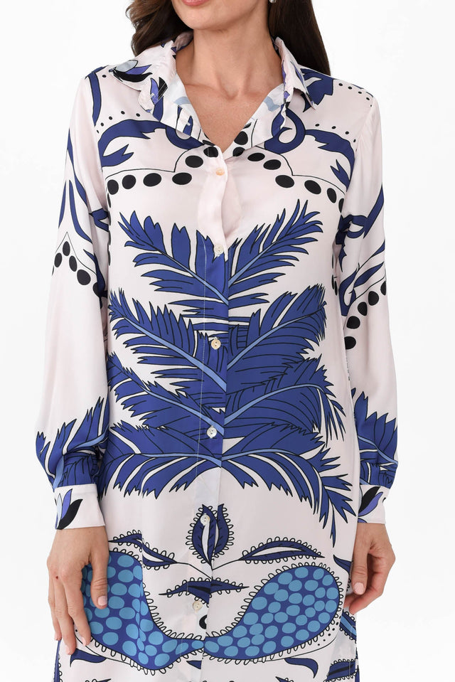 Shayli Blue Tropical Shirt Dress,Brunette model,alt text|model:Elouise image 7