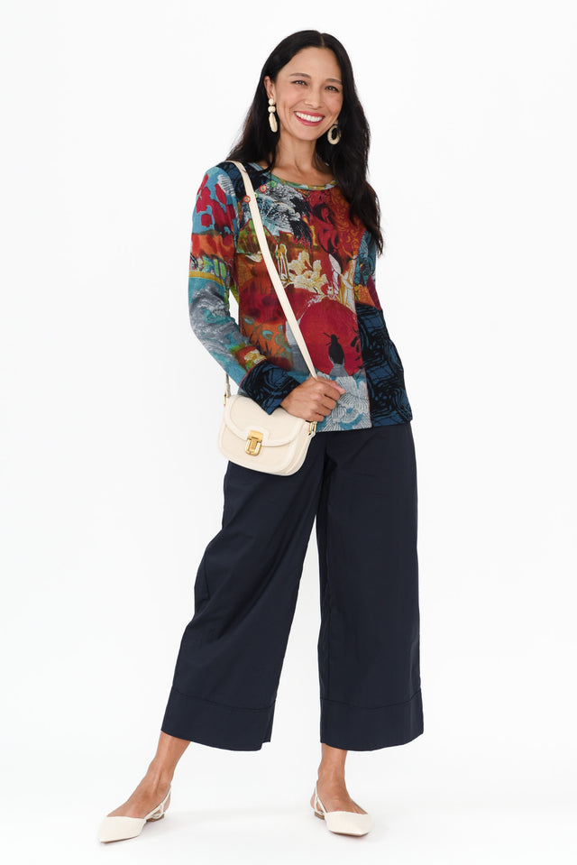 alt text|model:Cara image 3