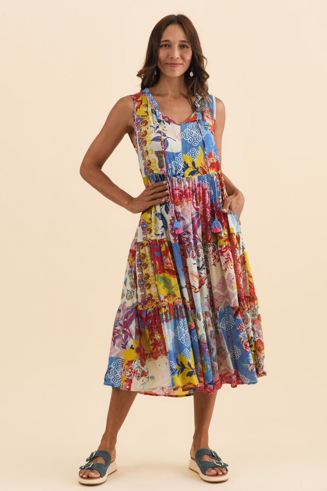 alt text|model:Cara image 6