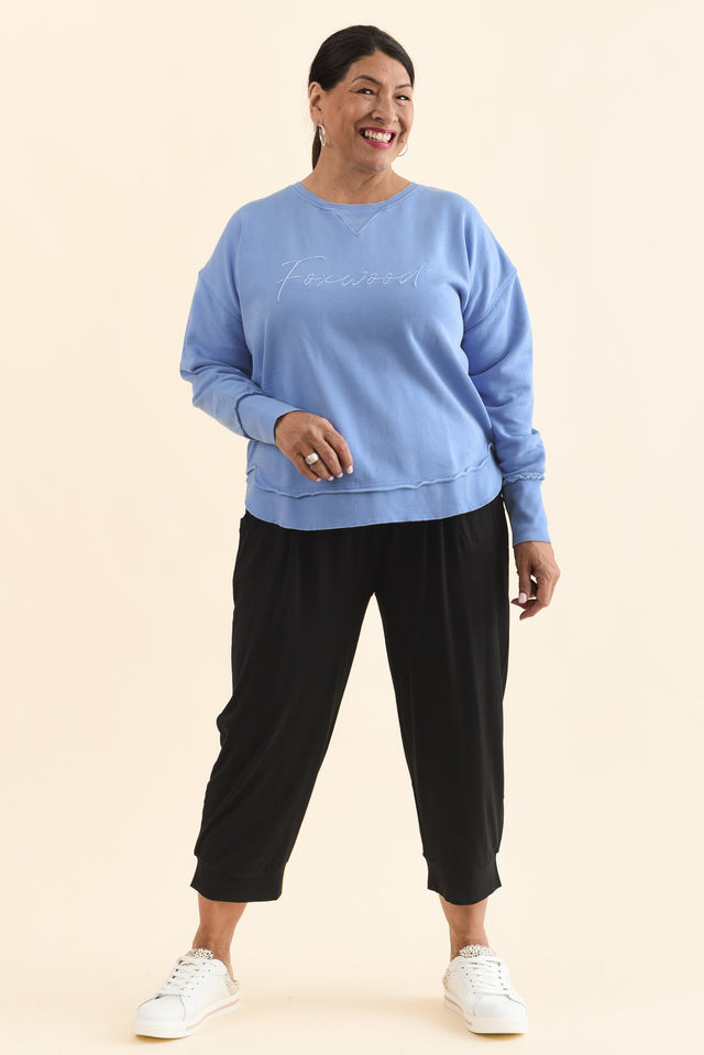 Signature Blue Cotton Crewneck Sweatshirt,Full Body,Brunette model,alt text|model:Pilita image 6