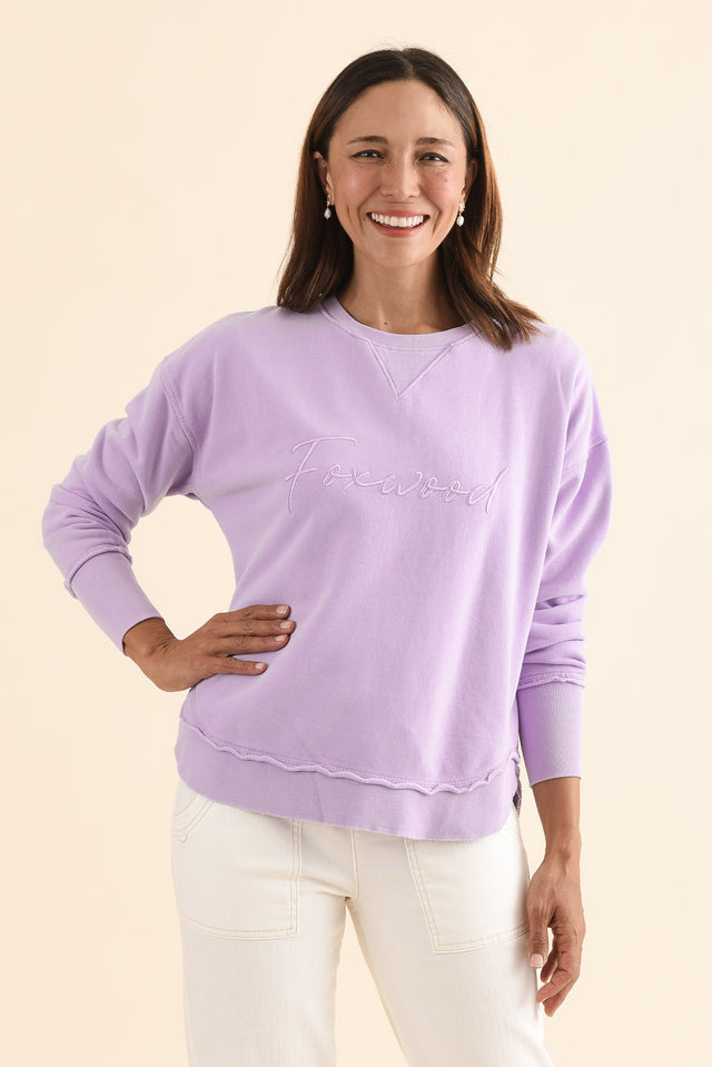 Signature Lilac Cotton Crewneck Sweatshirt,Front,Brunette model,alt text|model:Cara