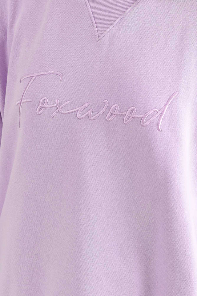 Signature Lilac Cotton Crewneck Sweatshirt,Detail,Brunette model,alt text|model:Cara image 6
