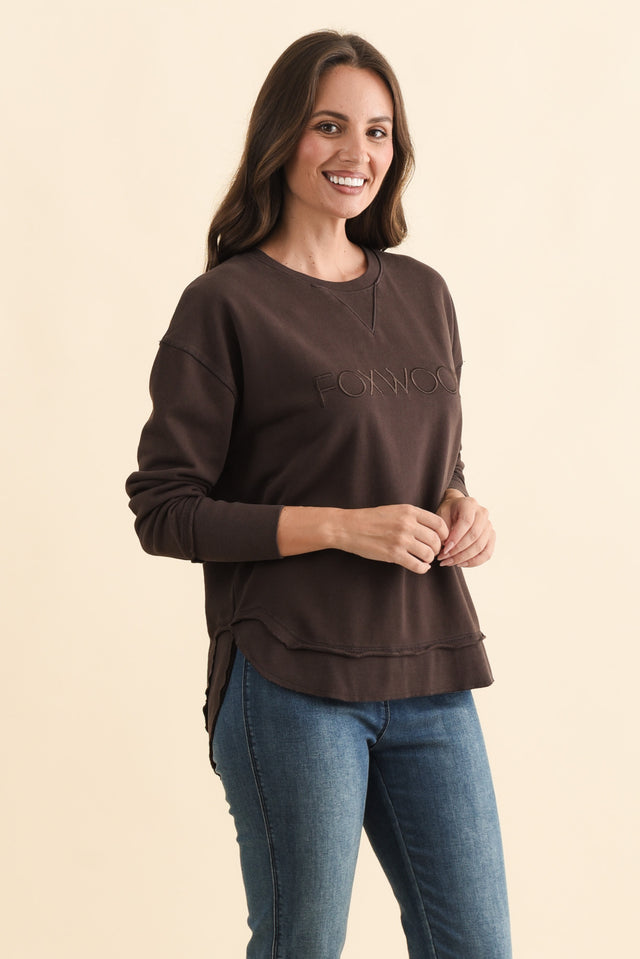 Simplified Chocolate Cotton Crewneck Sweatshirt,Brunette model,alt text|model:MJ image 4