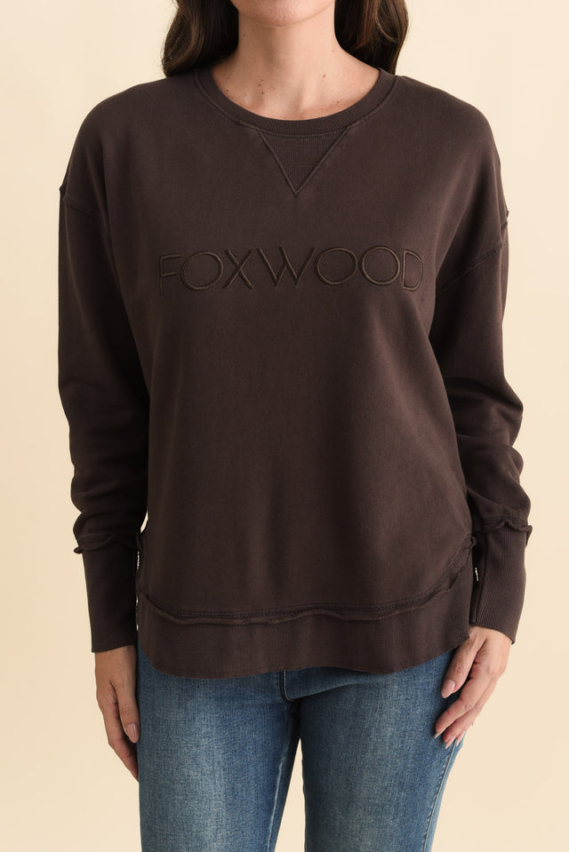 Simplified Chocolate Cotton Crewneck Sweatshirt,Brunette model,alt text|model:MJ image 6
