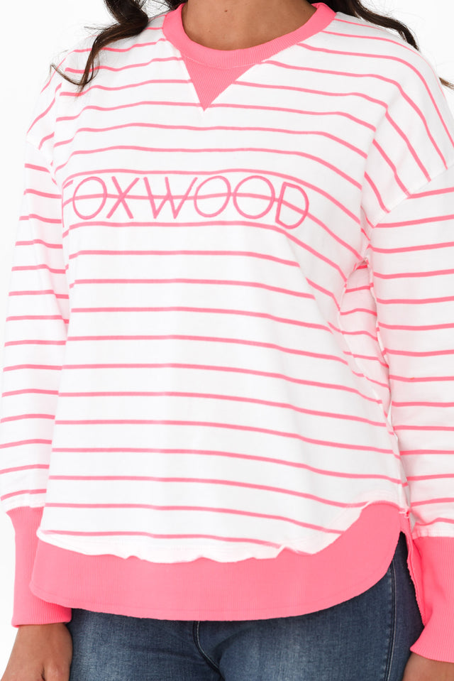 alt text|model:Brontie image 6