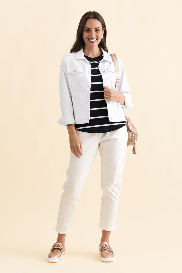 alt text|model:MJ image 4