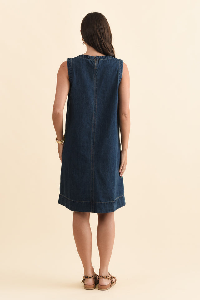 alt text|model:MJ image 5