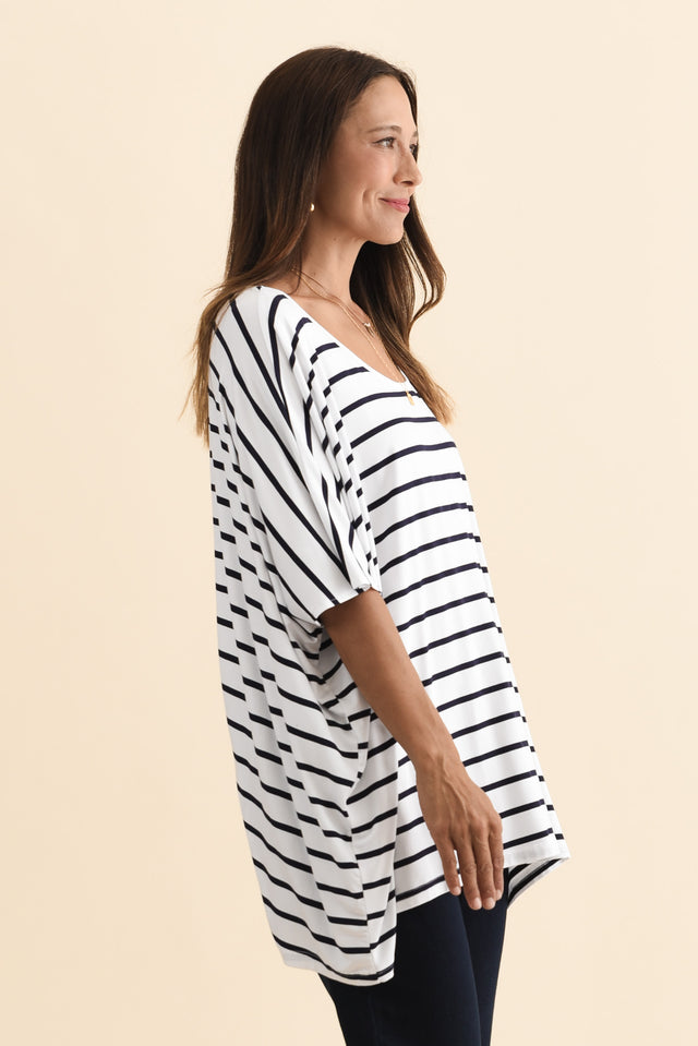 Sorronda White Stripe Bamboo Batwing Top,Brunette model,alt text|model:Cara image 6