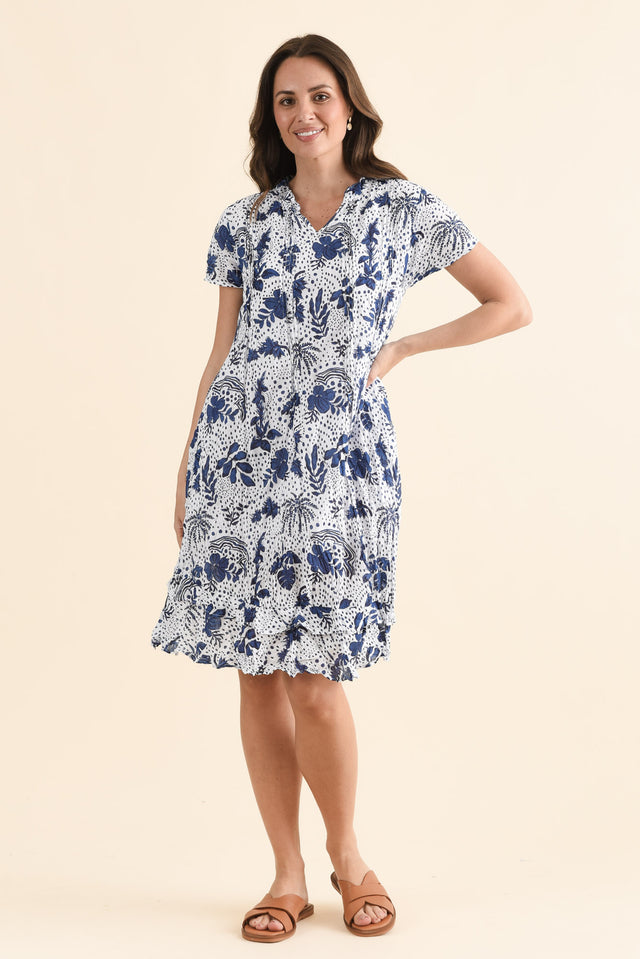 Stassi Blue Garden Crinkle Cotton Dress,Front,Brunette model,alt text|model:MJ