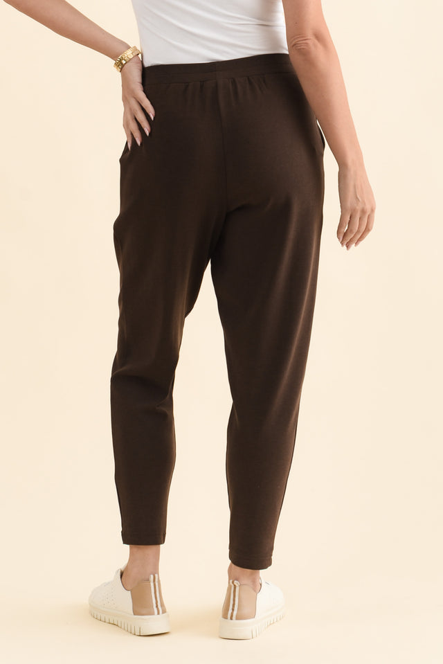 SuedeLuxe Chocolate Pocket Pants,Brunette model,alt text|model:MJ image 5