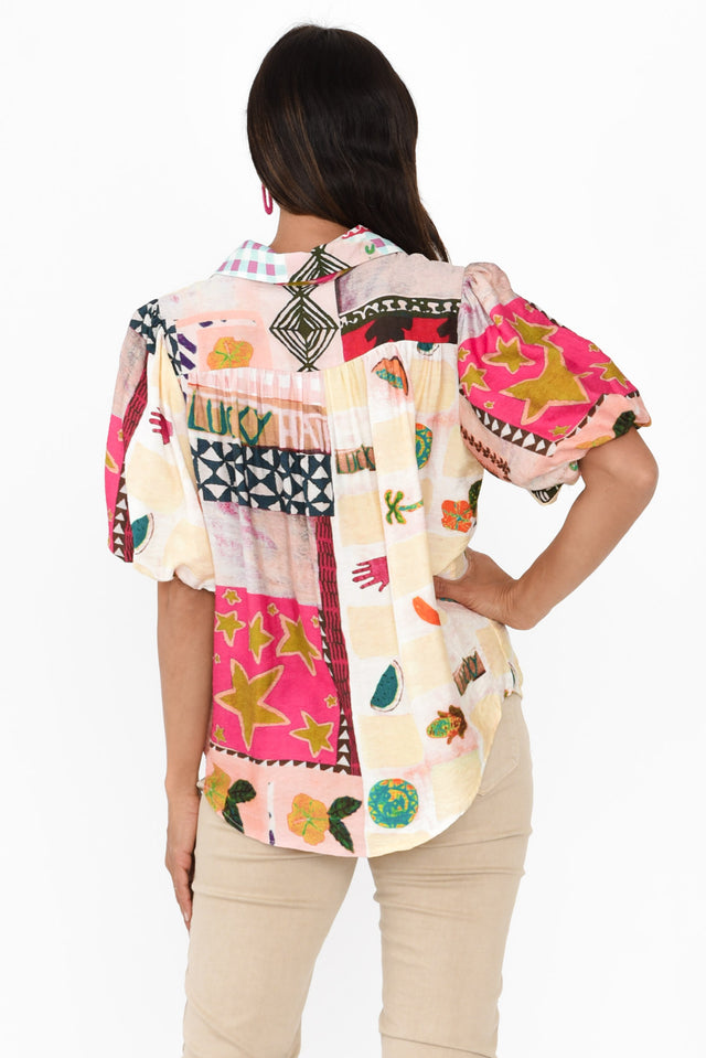 alt text|model:Cara image 6