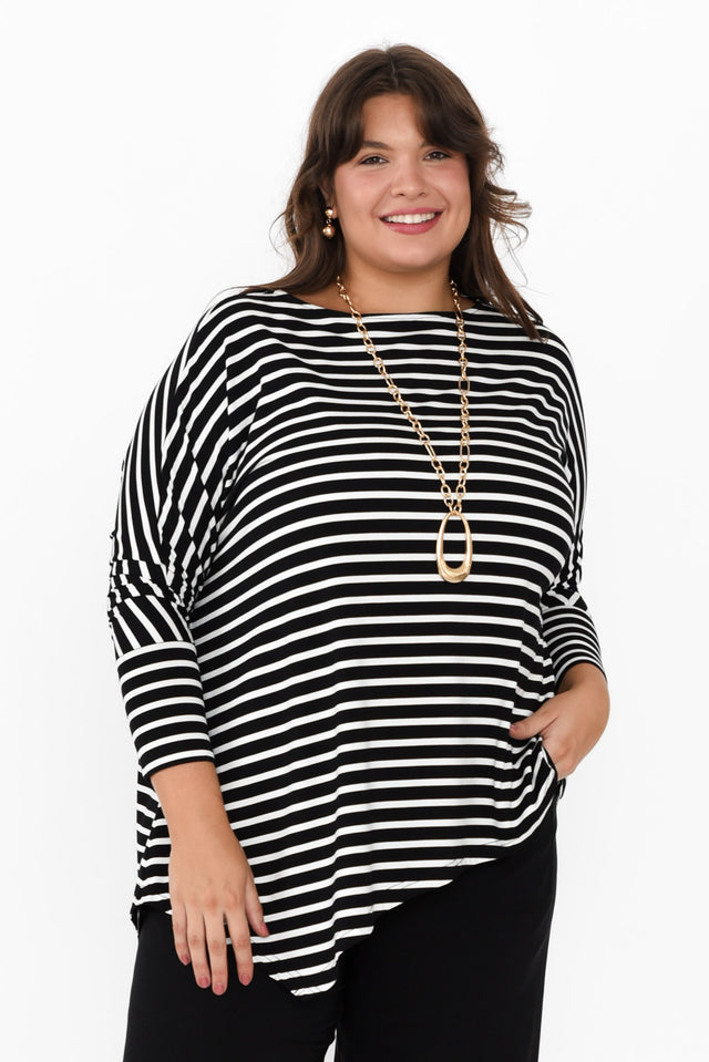 plus-size,curve-tops,plus-size-sleeved-tops,plus-size-winter-clothing,plus-size-work-edit,alt text|model:Gabby image 9