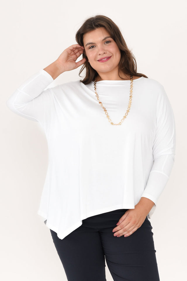 Susie White Asymmetrical Bamboo Top,Brunette model,plus-size,curve-basics,curve-tops,plus-size-sleeved-tops,plus-size-basic-tops,plus-size-work-edit,alt text|model:Gabby