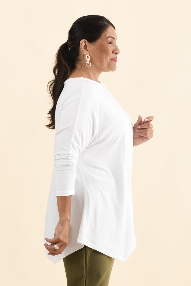 Susie White Asymmetrical Bamboo Top,Brunette model,alt text|model:Pilita image 9