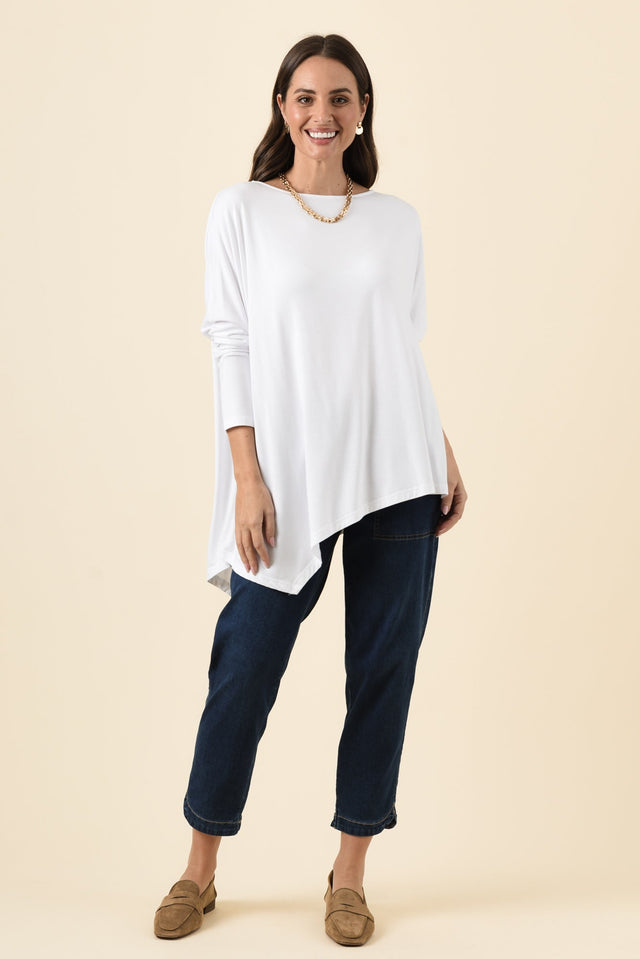 Susie White Asymmetrical Bamboo Top,Brunette model,alt text|model:MJ image 7