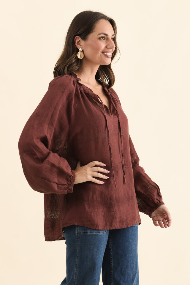 Sussana Burgundy Linen Tie Top,Side,Brunette model,alt text|model:MJ image 4