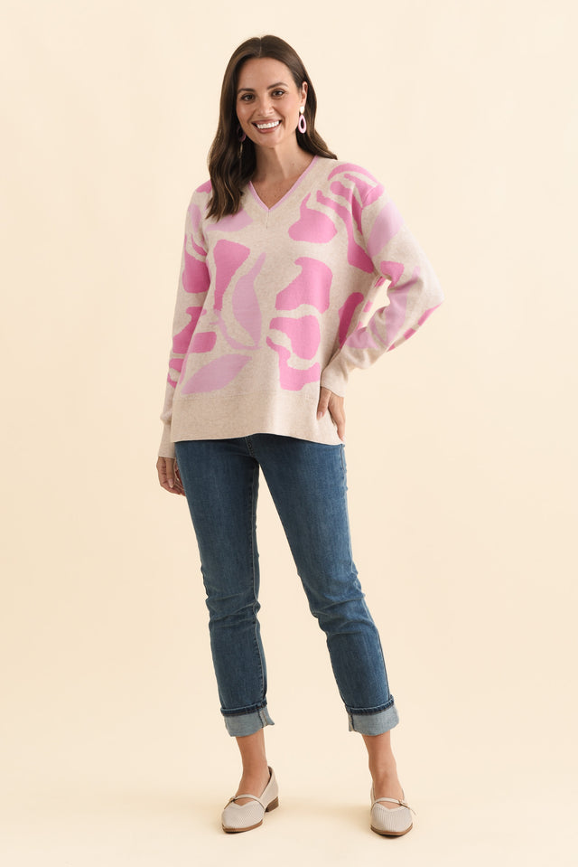 Swan Pink Flower Knit Jumper,Brunette model,alt text|model:MJ image 7
