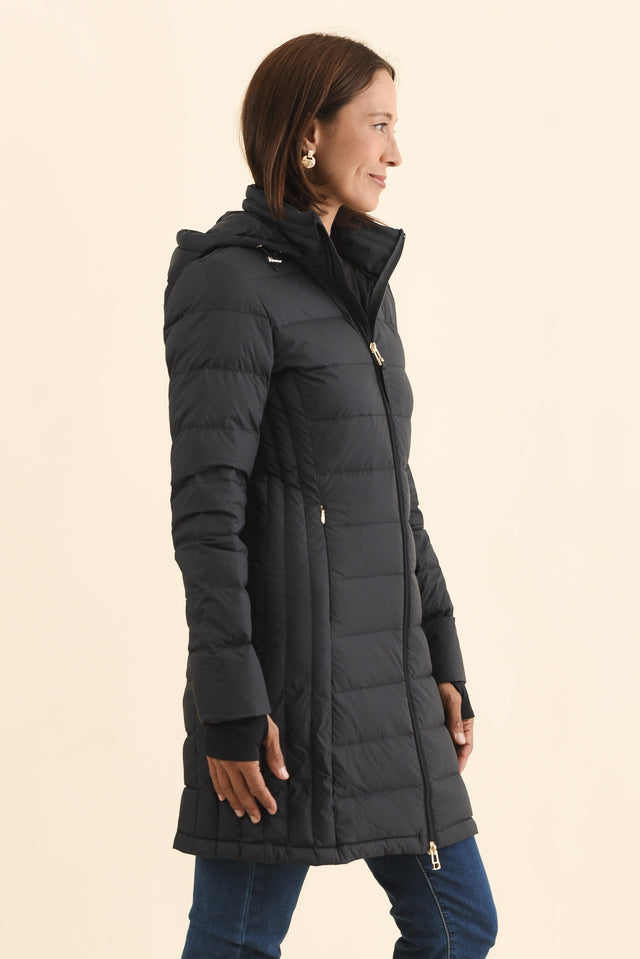 Sydney Black Down Puffer Coat,Brunette model,alt text|model:Cara image 4