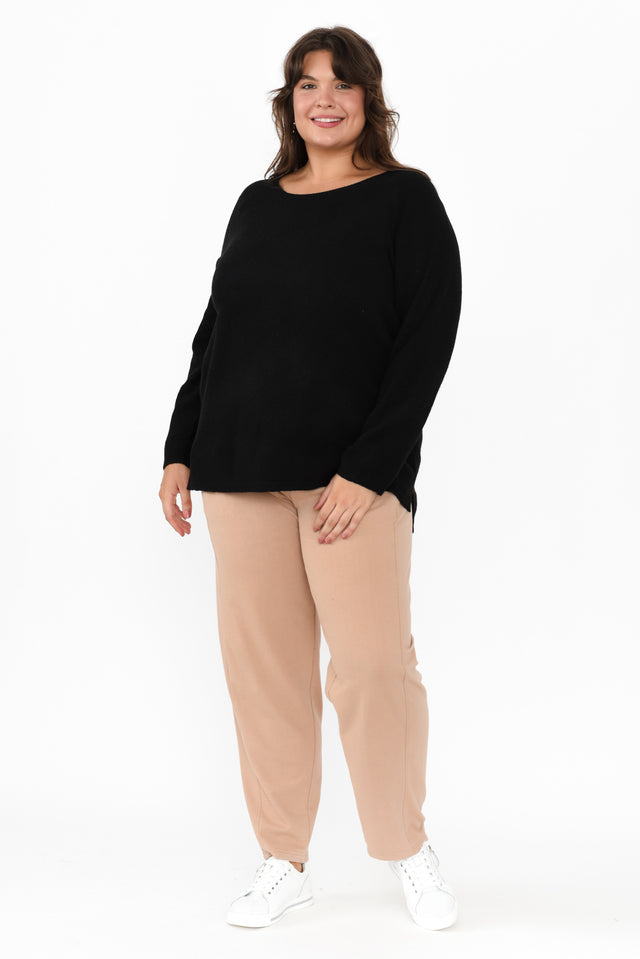 alt text|model:Gabby image 9