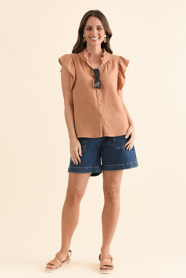 Taris Natural Cotton Ruffle Blouse,Full Body,Brunette model,alt text|model:MJ