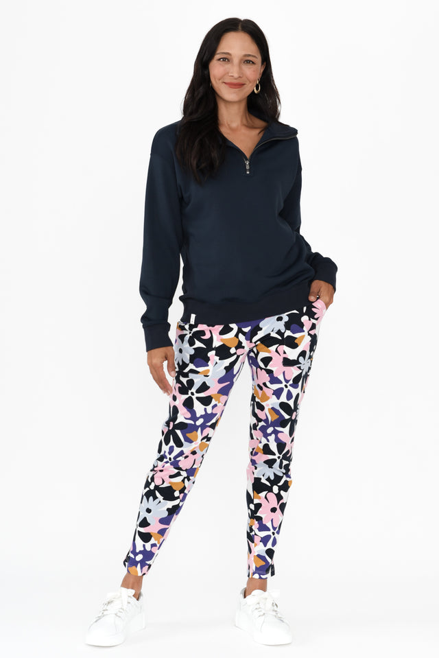 alt text|model:Cara image 7