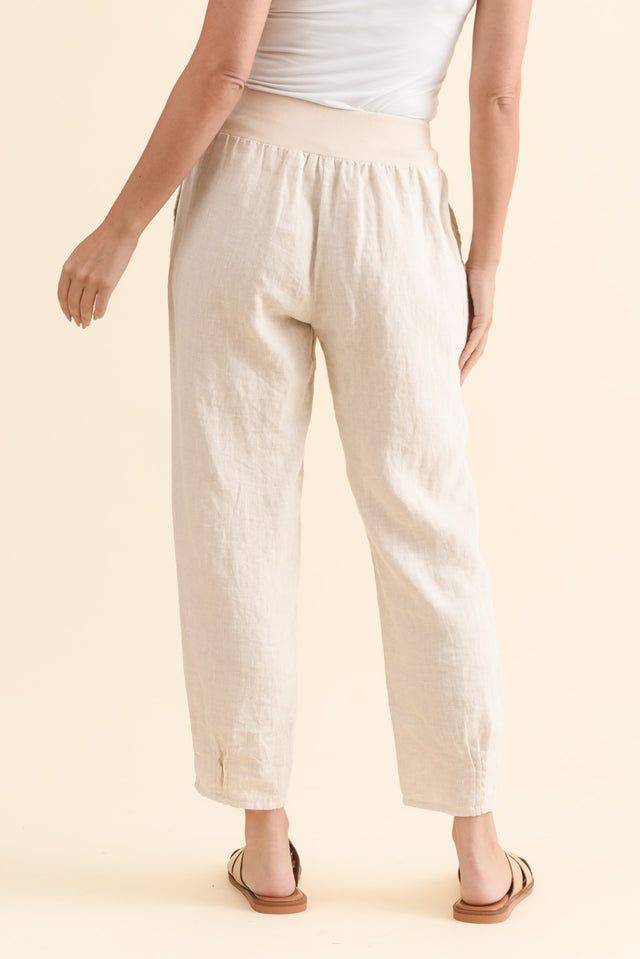 alt text|model:MJ image 6