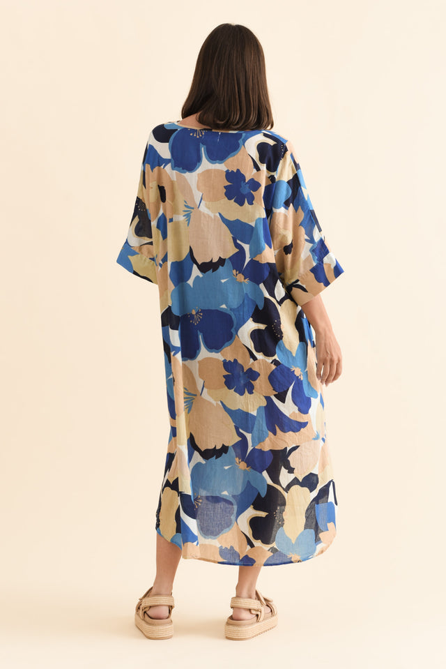 alt text|model:MJ image 5