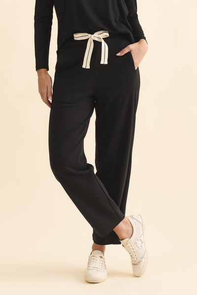 Tenille Black Cotton Barrel Pants