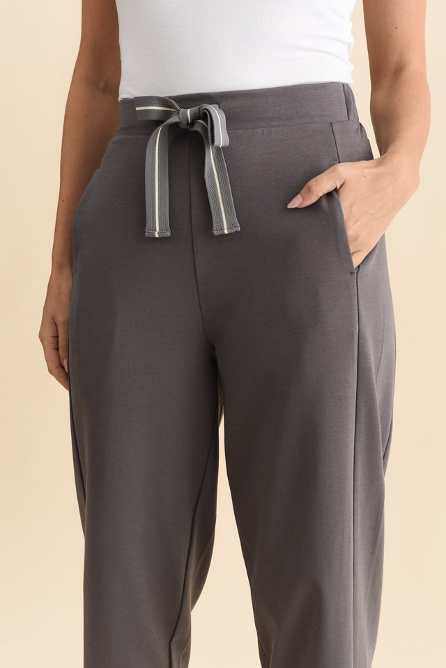 Tenille Grey Cotton Barrel Pants,Brunette model,alt text|model:MJ image 6