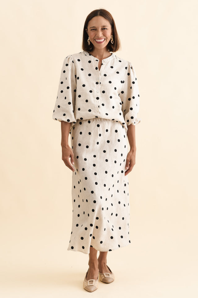 Modena Beige Spot Linen Midi Skirt,Brunette model,alt text|model:Cara image 3