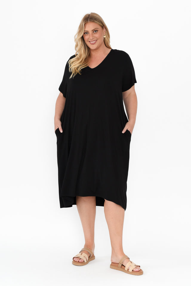 alt text|model:Caitlin image 12