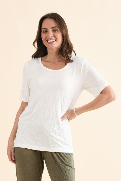 Travel No-Iron White Scoop Neck Top