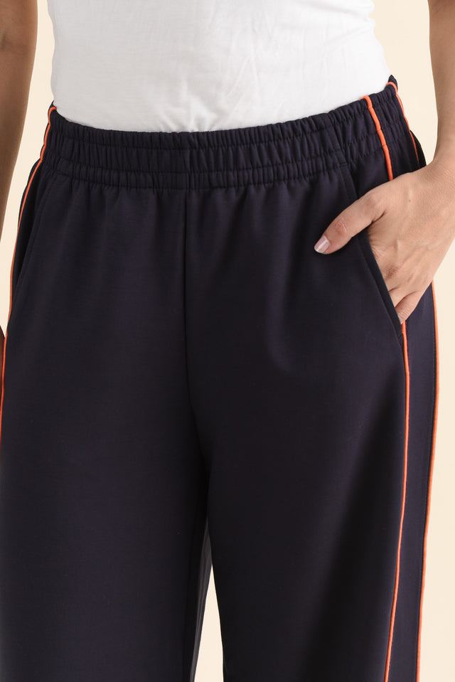 Traveller Navy Pocket Sweatpants,brunette model,Side of Outfit,alt text|model:MJ image 3