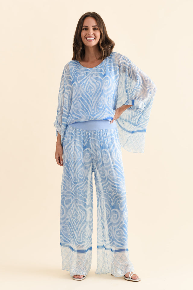 alt text|model:MJ image 7