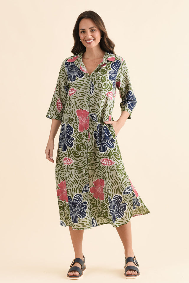 Tricia Blue Flower Cotton Shirt Dress,Full Body,Brunette model,alt text|model:MJ image 6