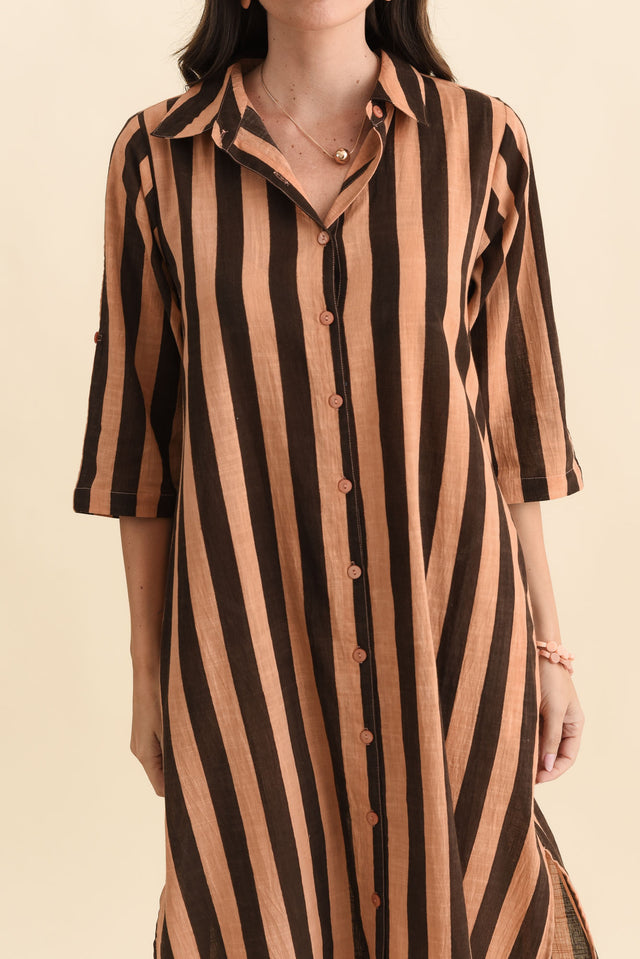 Tricia Chocolate Stripe Cotton Shirt Dress,Brunette model,alt text|model:MJ image 7